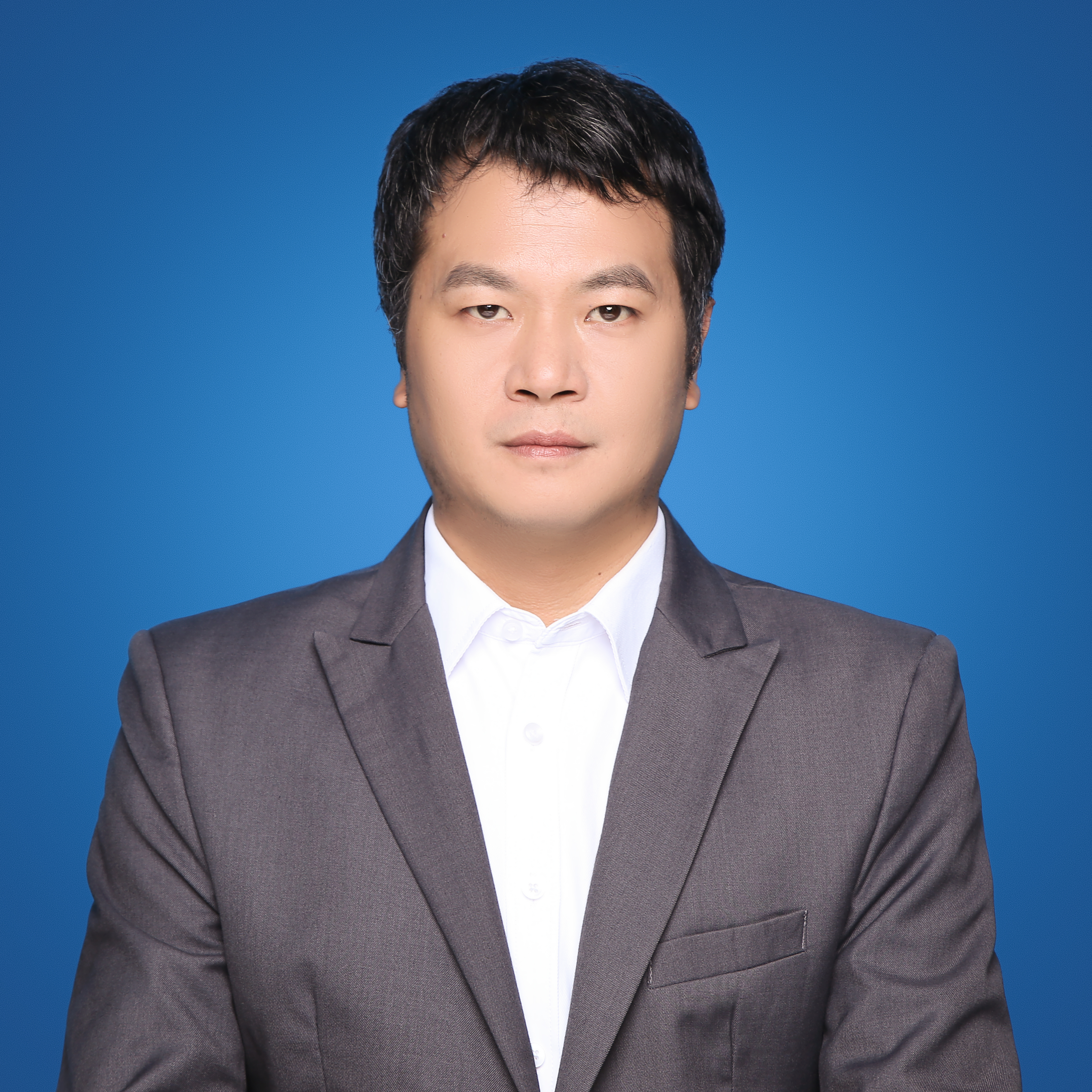 CEO_PHOTO