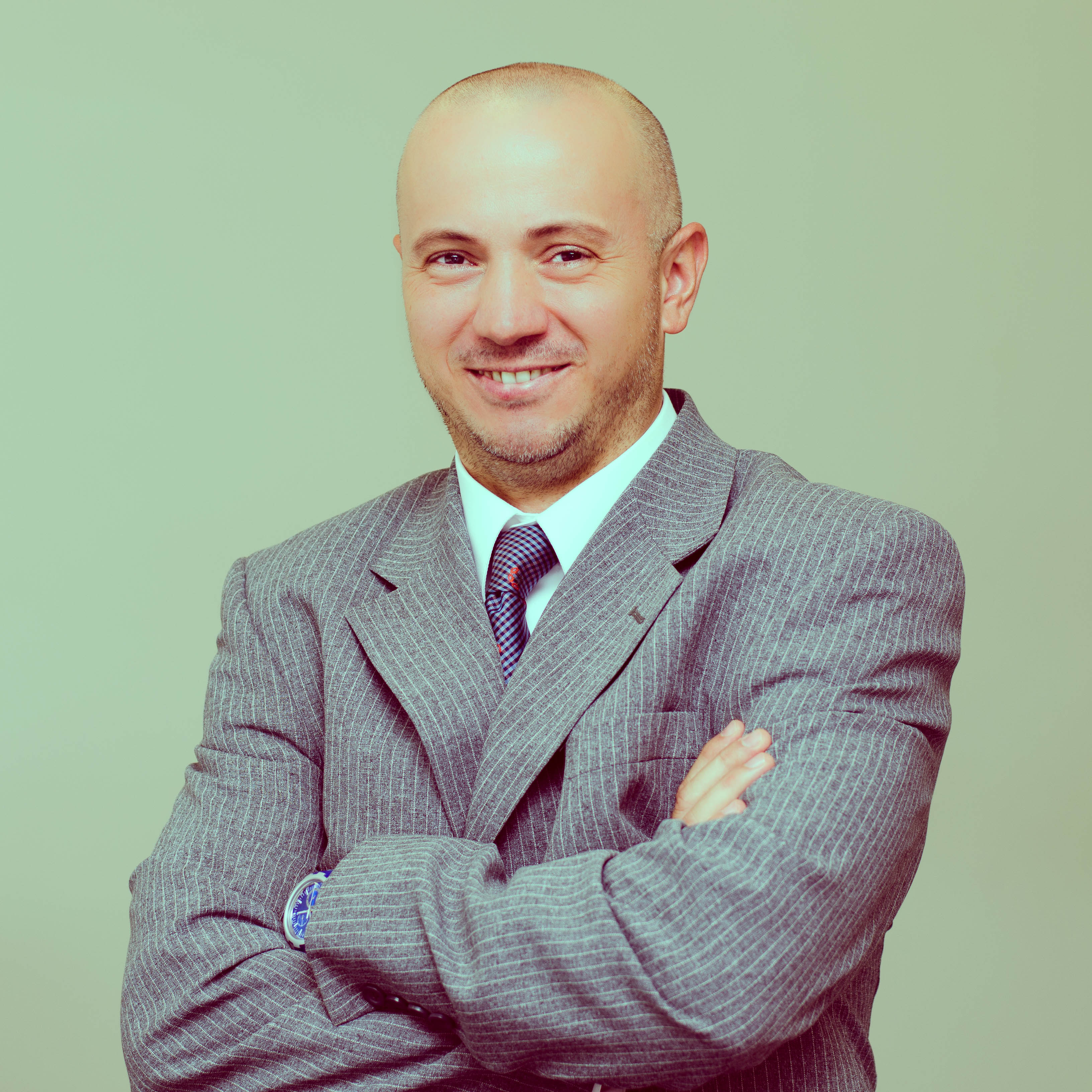 CEO_PHOTO