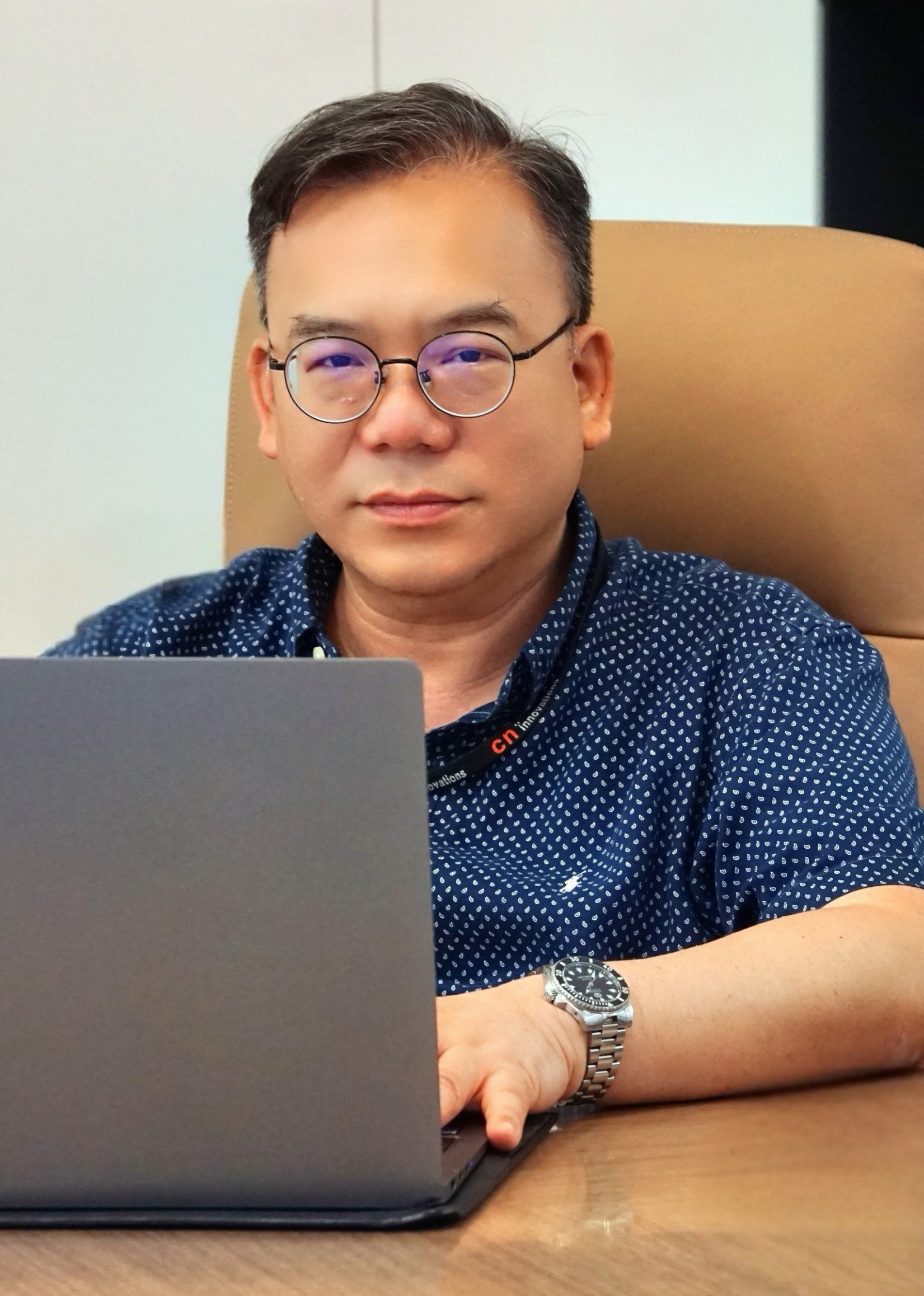CEO_PHOTO