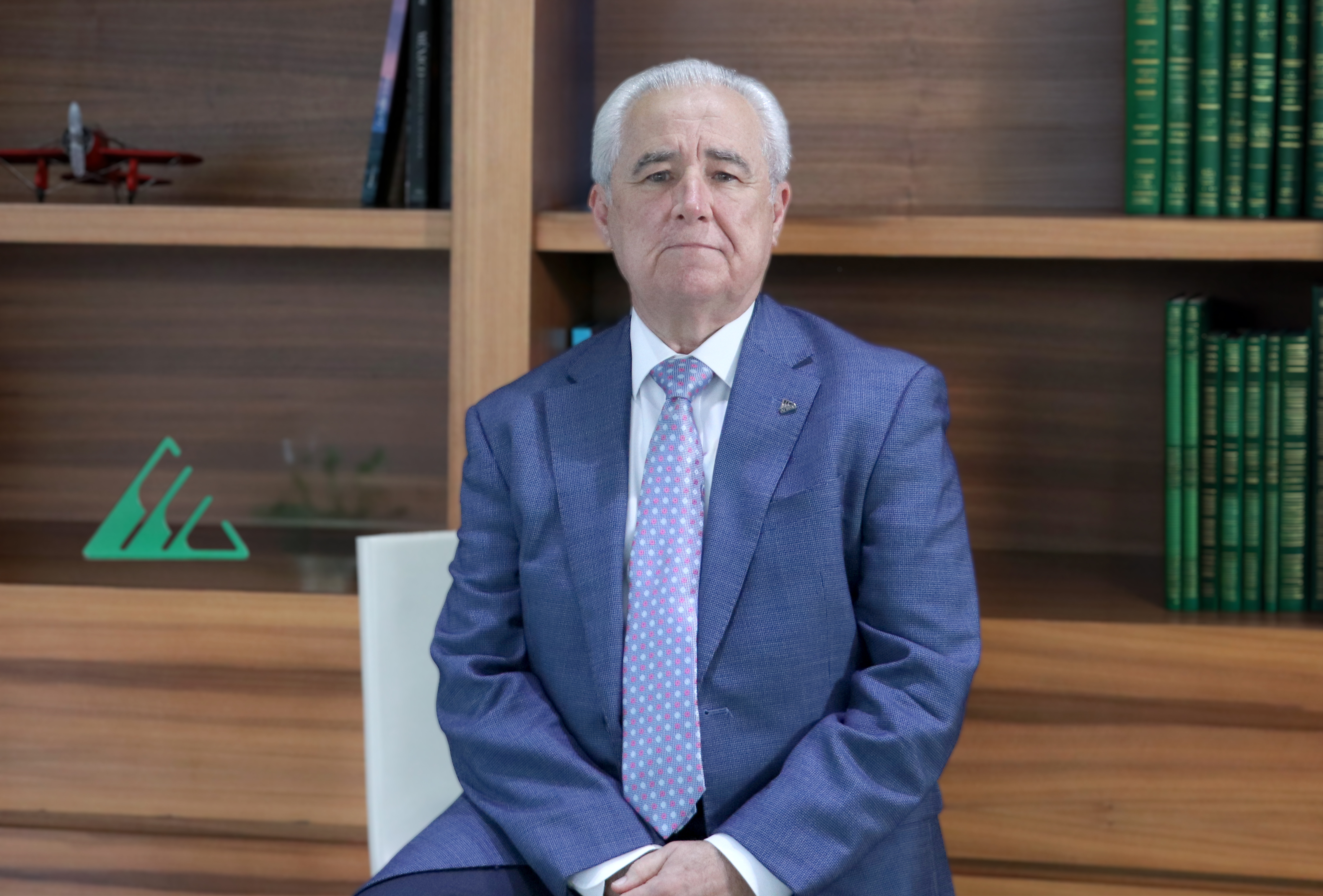 CEO_PHOTO