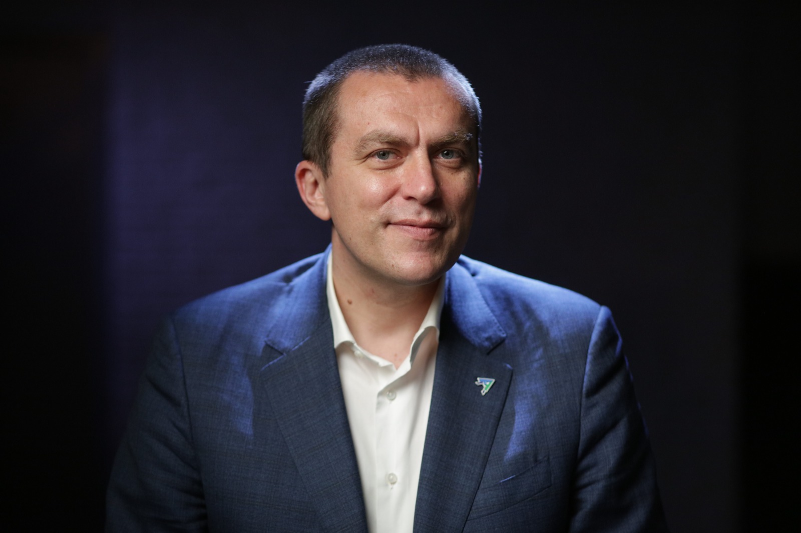 CEO_PHOTO
