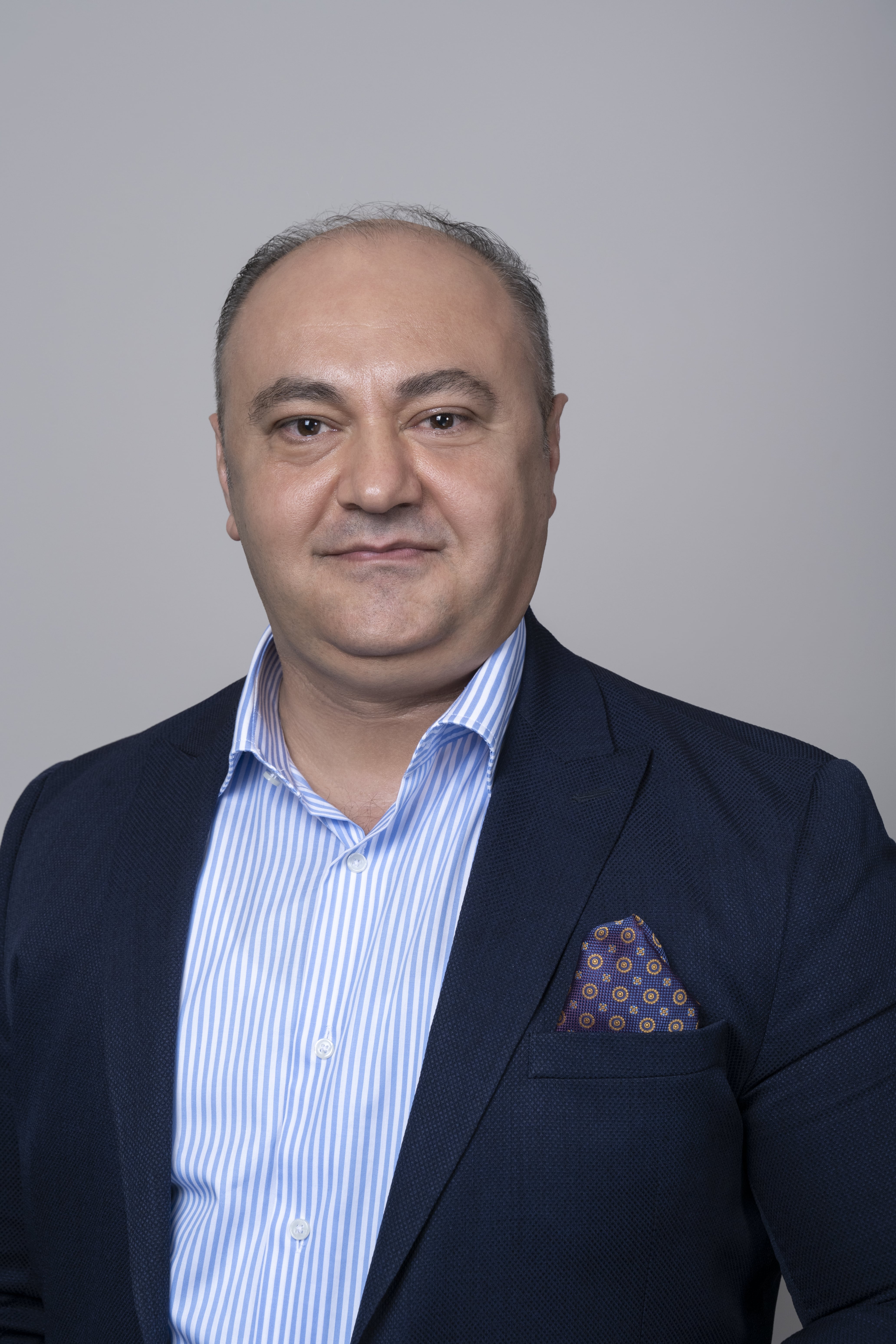 CEO_PHOTO